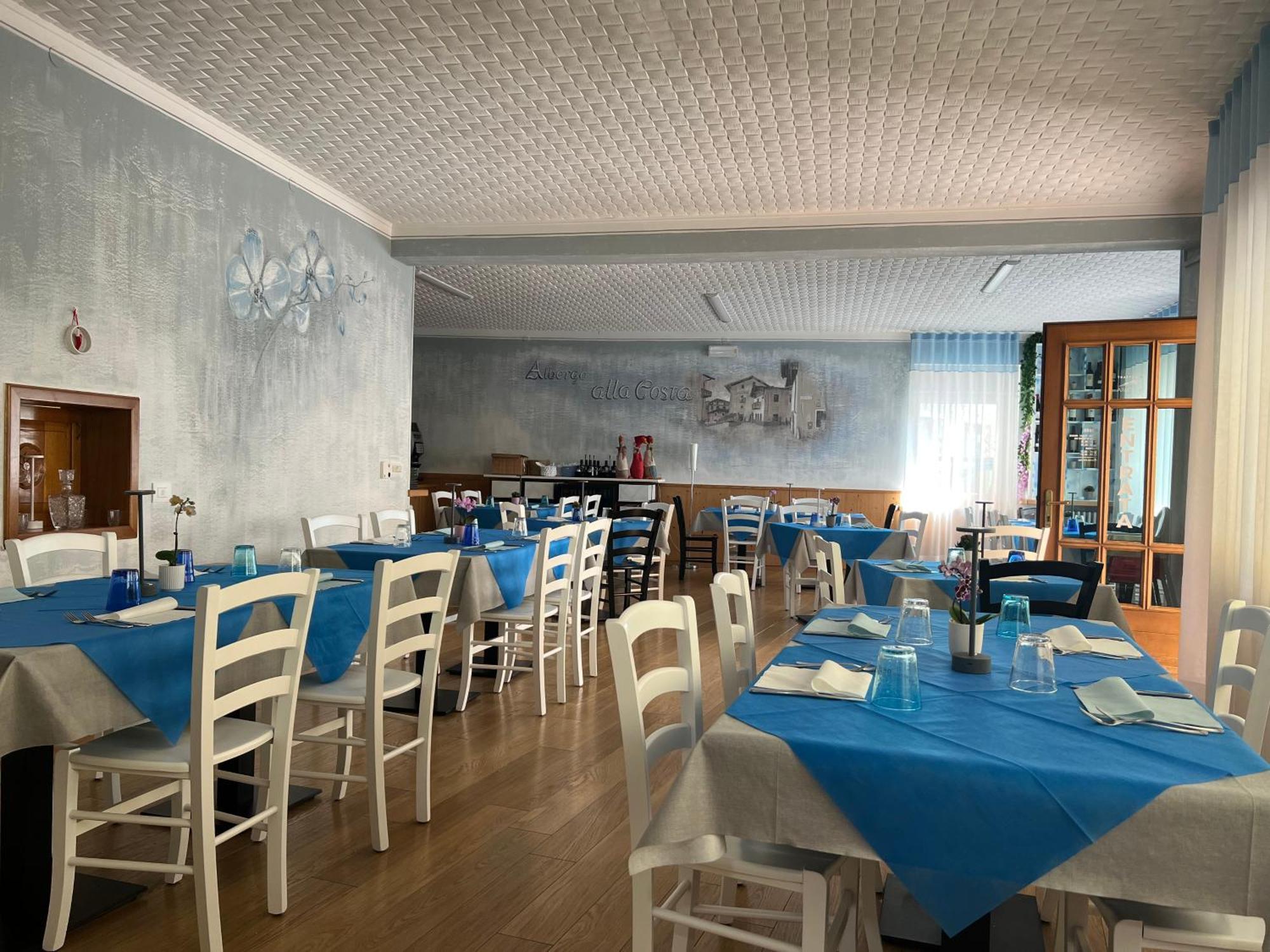 Albergo Alla Costa Bezzecca Buitenkant foto